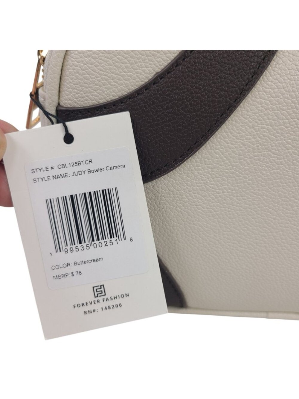NEW London Fog Buttercream Judy Bowler Camera Crossbody Bag With Gold Accents - Picture 2 of 10